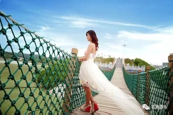 名扬游乐承建柔性景观吊桥的魅力之处