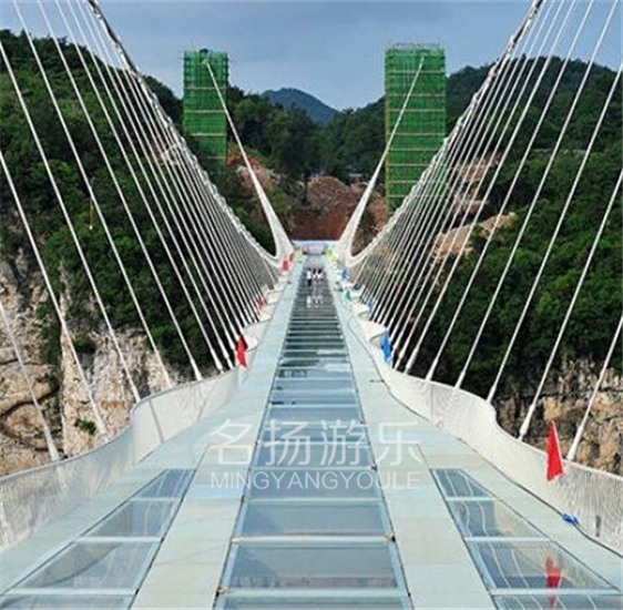 玻璃桥施工安全措施